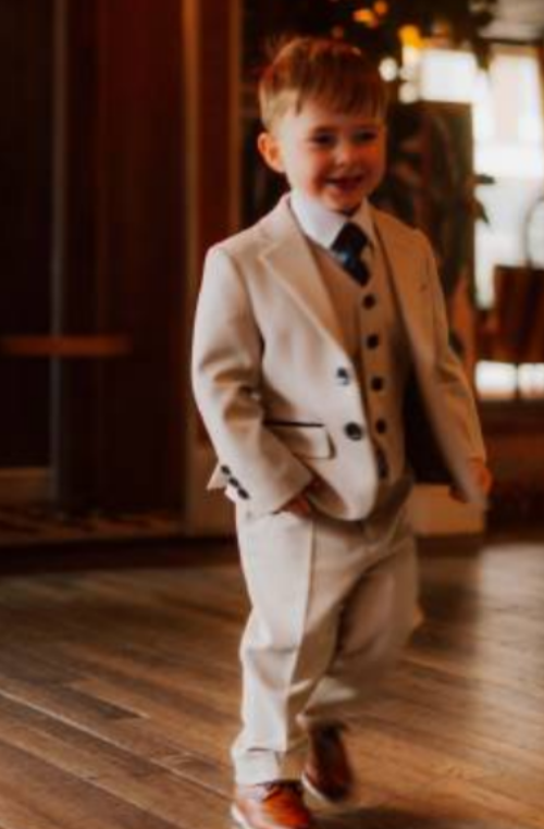 Charles Grey Sandro Beige Junior Suit
