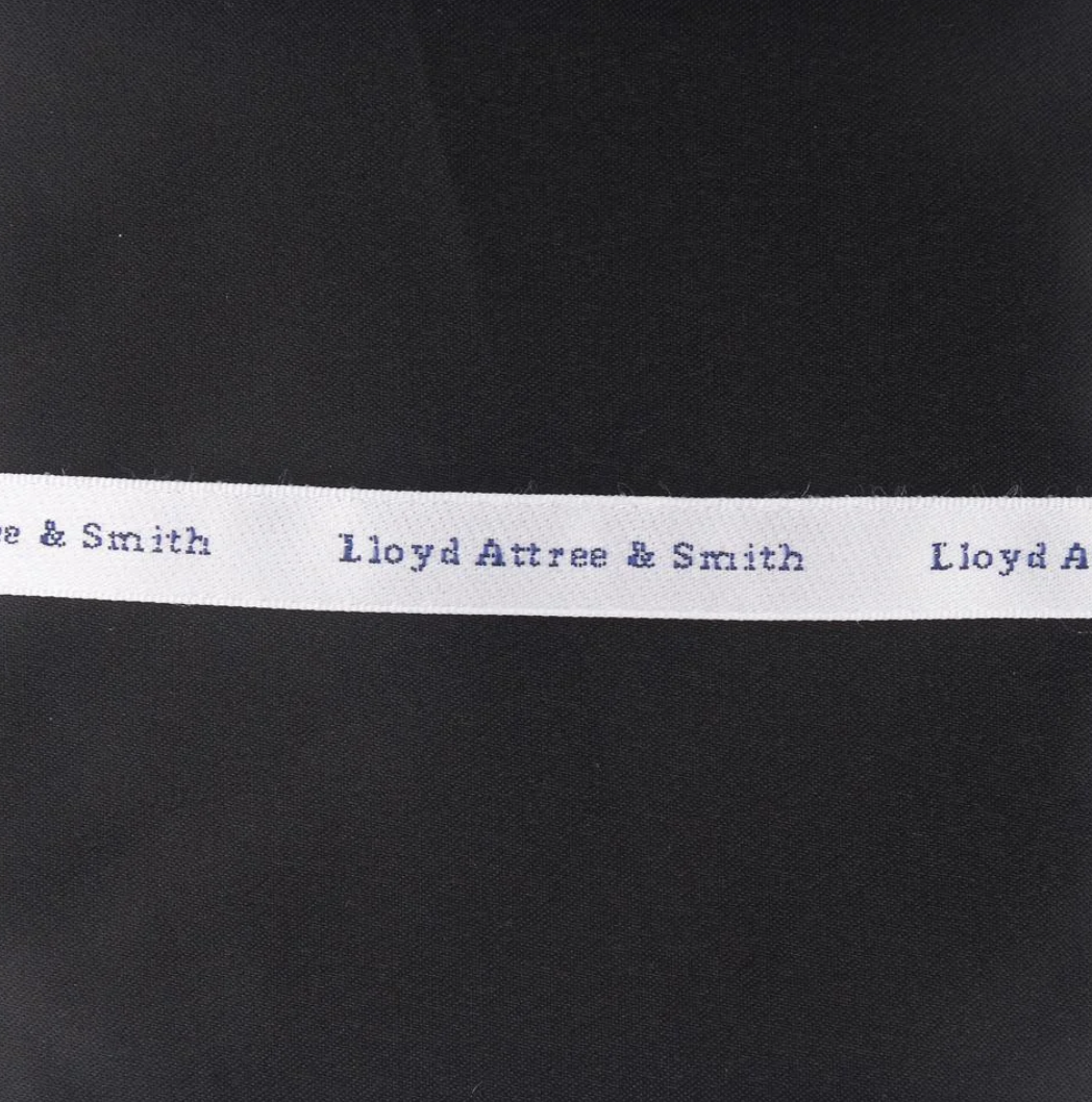 L A Smith Plain Satin Hank in Black