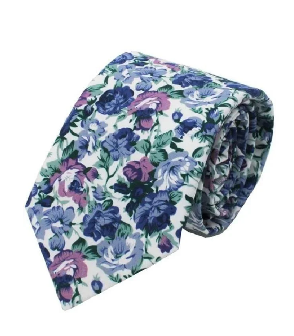 L A Smith Blue Floral Tie