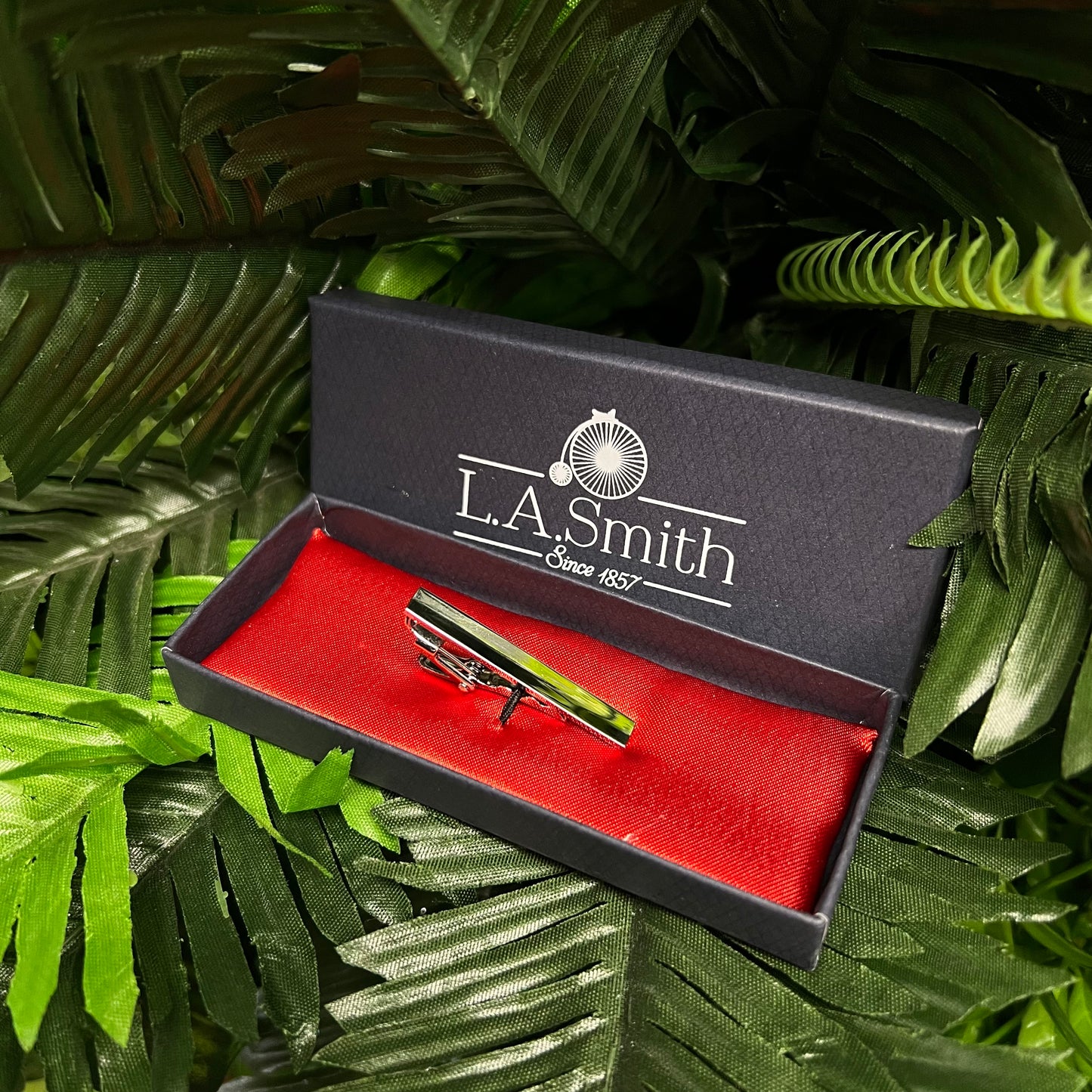 S&S Attire Short Bar Tie Clip
