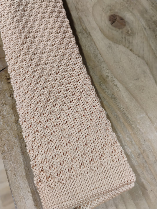 Knitted Champagne tie
