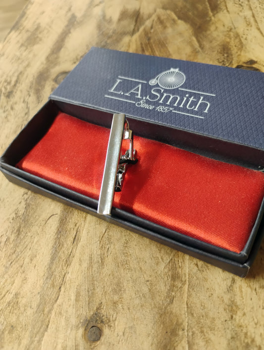 LA Smith Silver Plain Tie Bar with indentation