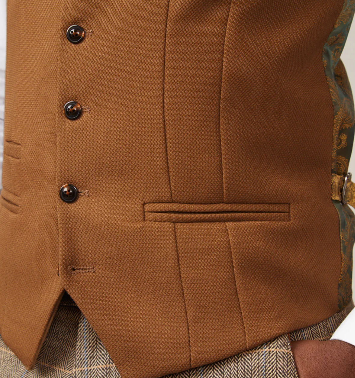 Marc Darcy Kelvin Single Breasted Waistcoat in Oak