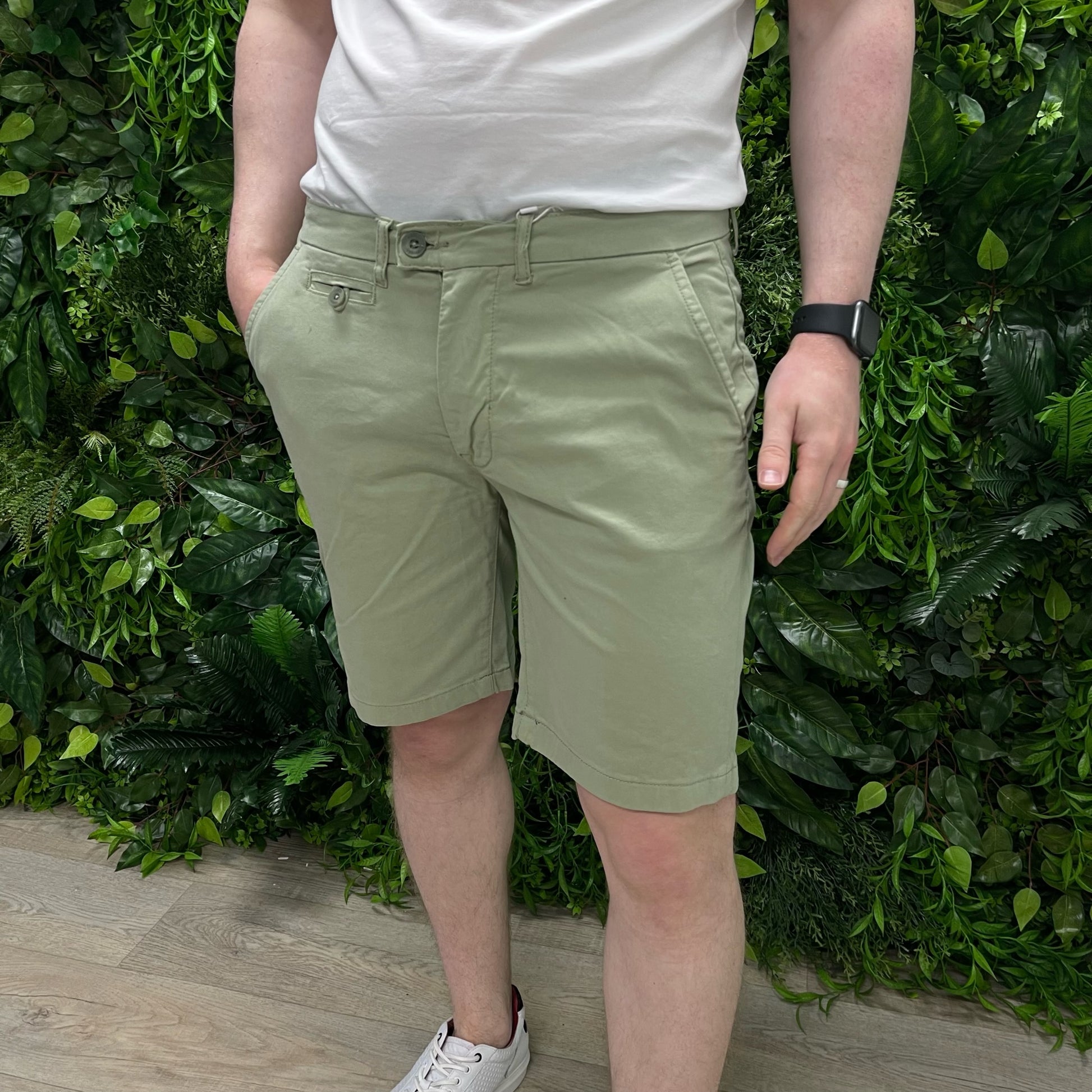 Casual sales friday shorts