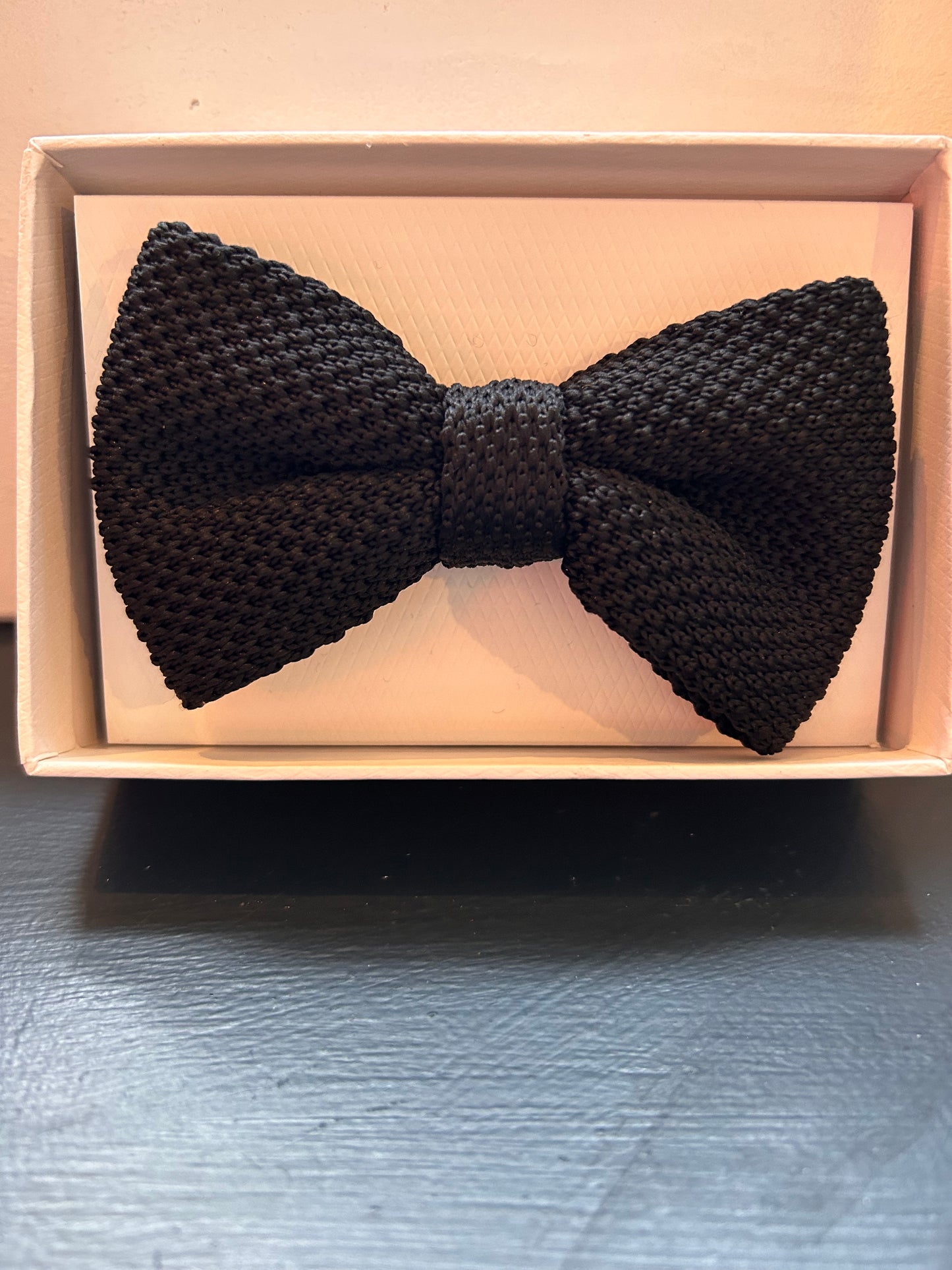 Black Knitted Bow tie